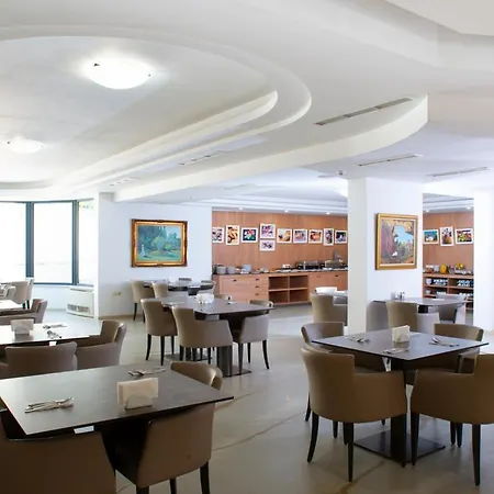 Legends Hotell