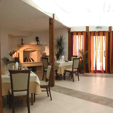 Хотел легенди